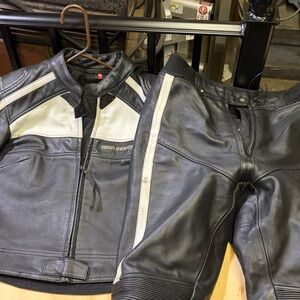 Hein Gericke Black and White 2 piece suit